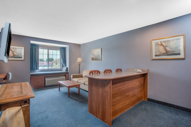 Hotel Microtel Inn & Suites By Wyndham Dover