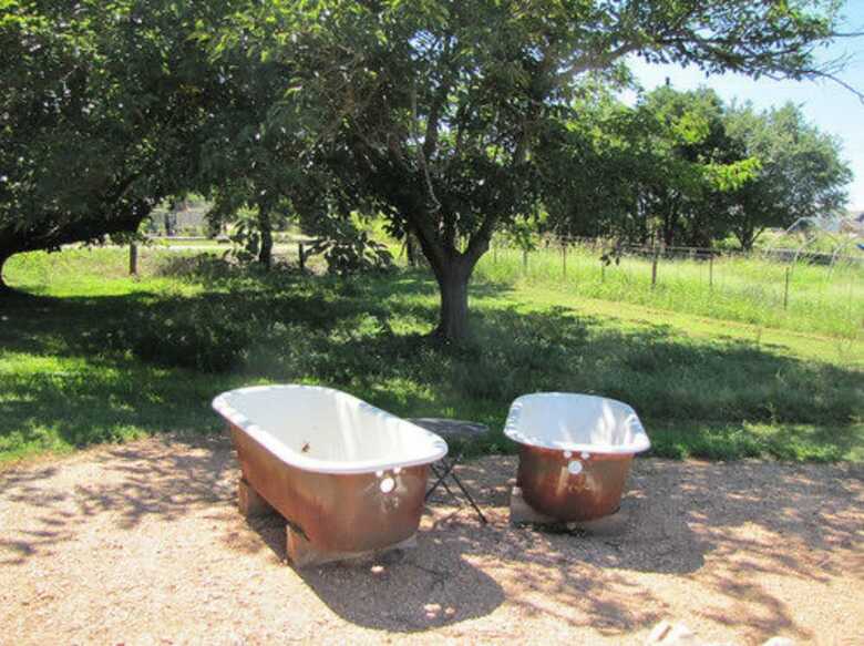 Hotel Covered Wagon B&b/guesthouse