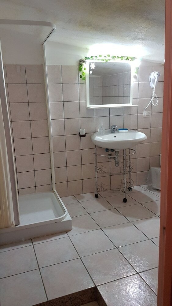 B&B Fantar House
