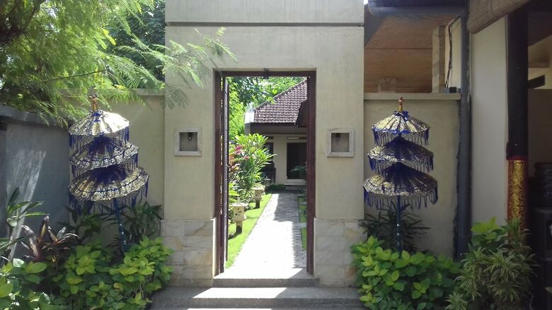 Hotel La Bella Guest House