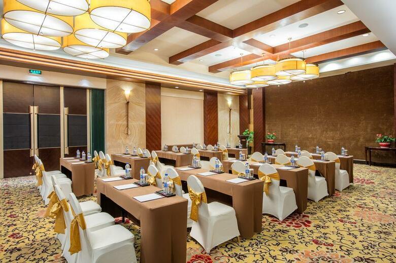 Hotel Crowne Plaza Changshu