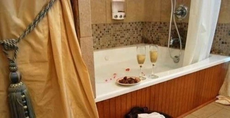 The Lakehouse Bed & Breakfast