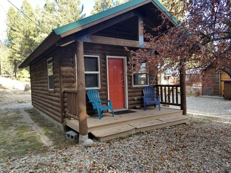Motel Sourdough Lodge