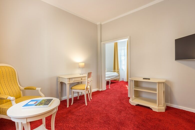 Halbersbacher. Hotel Annaberg