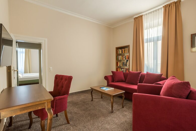 Halbersbacher. Hotel Annaberg
