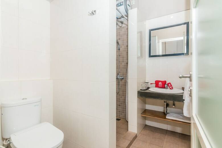 Hotel Zen Rooms Denpasar Imam Bonjol 2