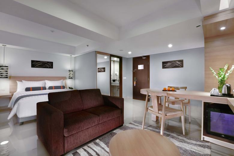 Hotel Harper Mt Haryono By Aston