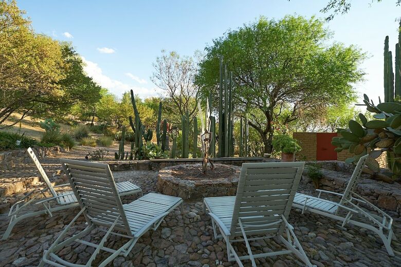 Hotel Sagrada Retreat