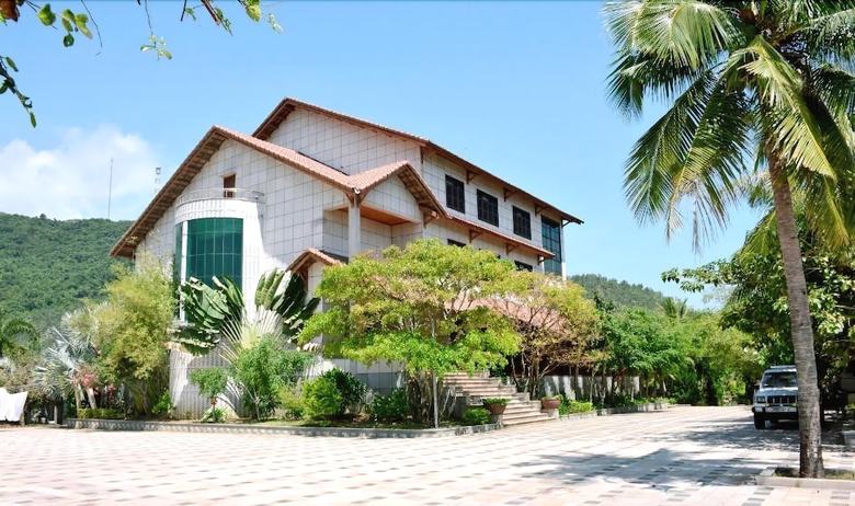 Hotel Sa Huynh Beach Resort