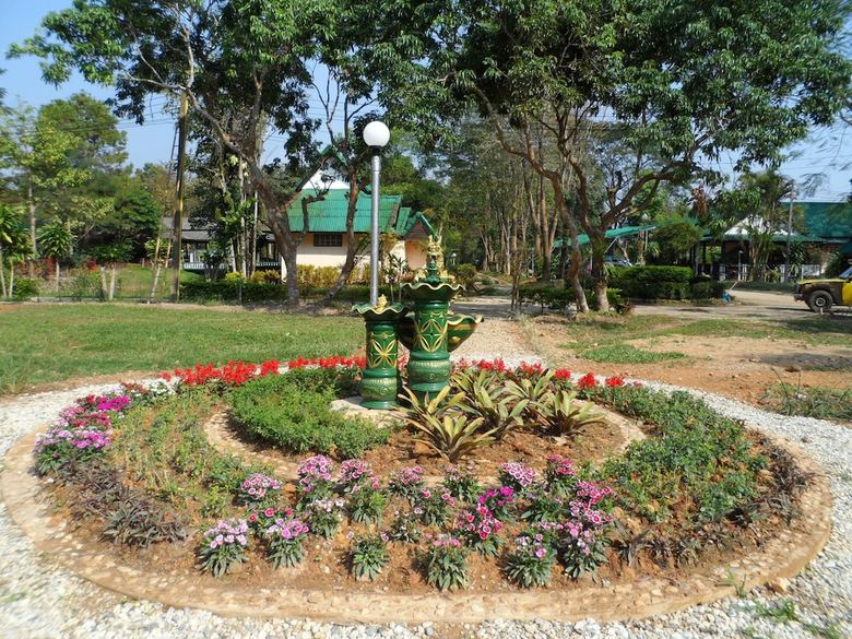 Hotel Khunnam Rimtarn Resort