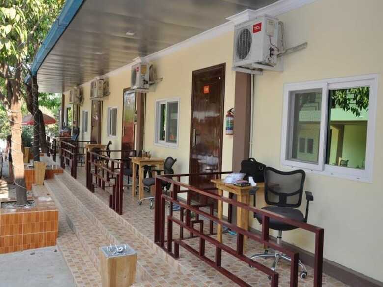Ms Hotel