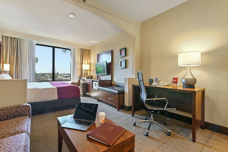 Hotel Comfort Suites Miami - Kendall