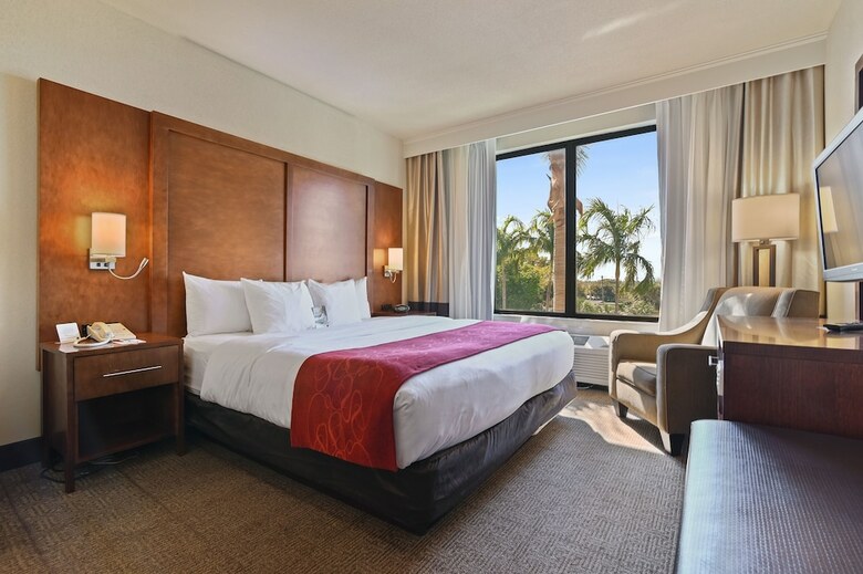 Hotel Comfort Suites Miami - Kendall