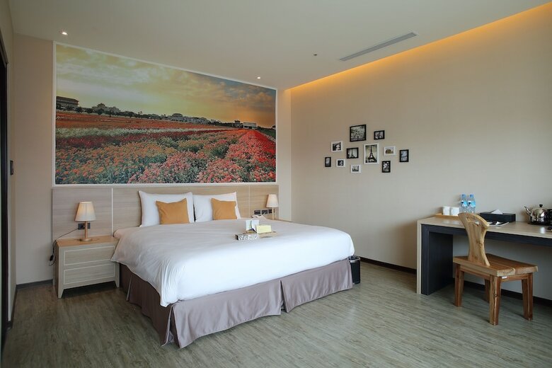 Mingli Hotel