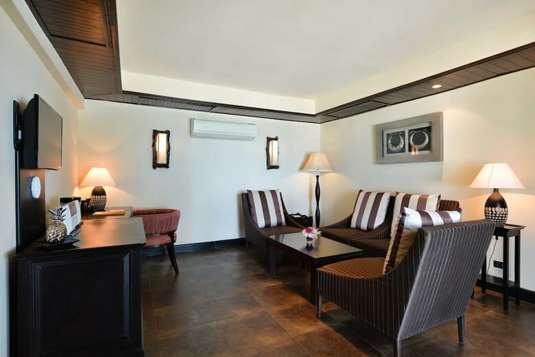 Apartamento Andaman White Beach Resort