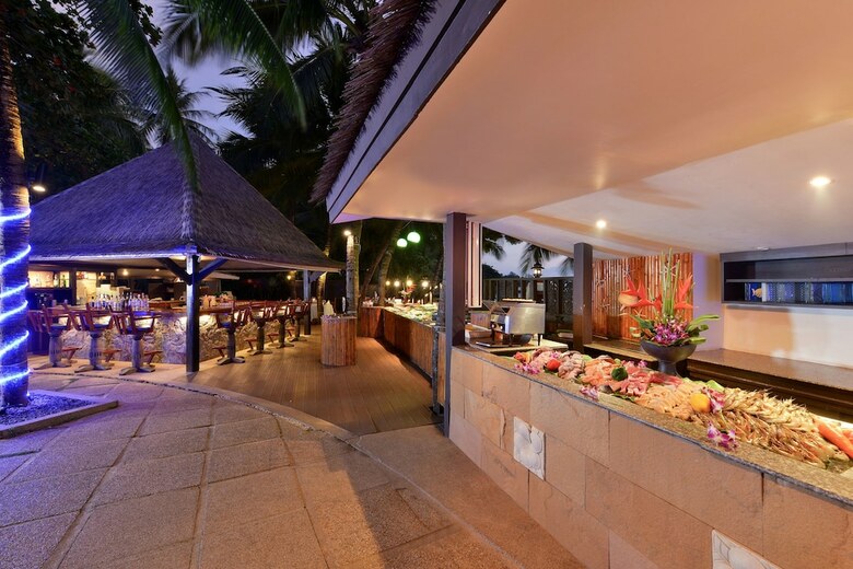 Apartamento Andaman White Beach Resort