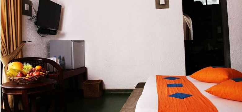 Hotel Serendip Stone Bungalow