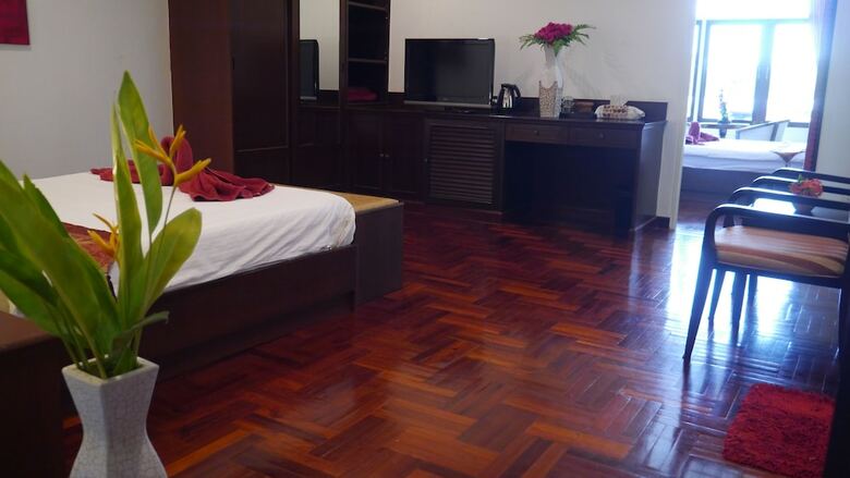 Hotel Ao Thai Resort