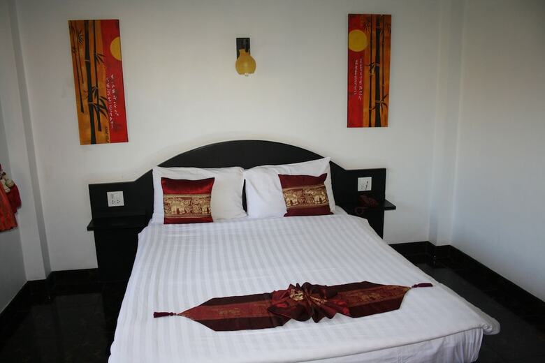 Hotel Ao Thai Resort