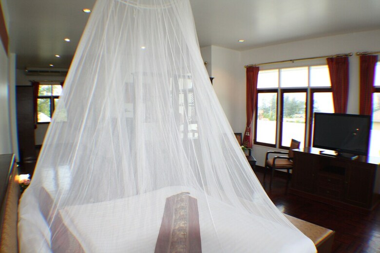 Hotel Ao Thai Resort