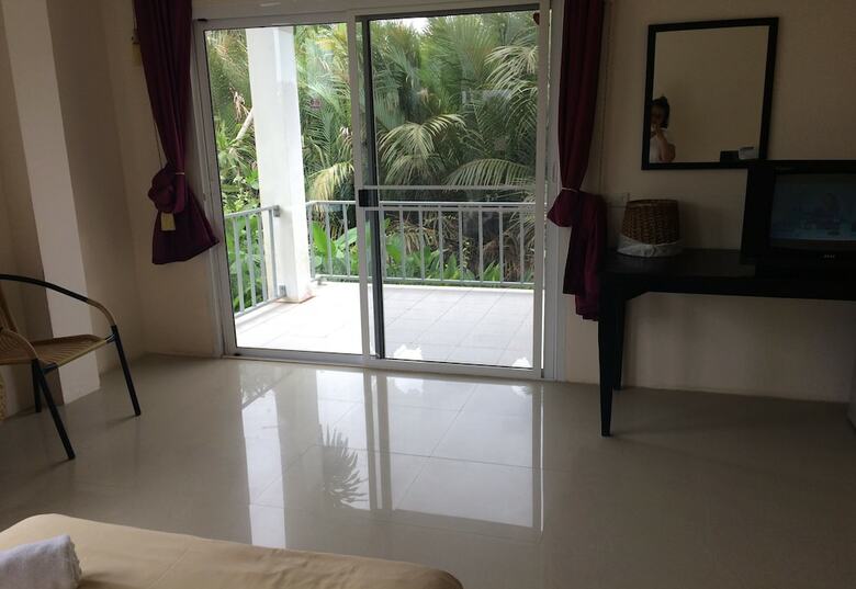 Hotel Oyo 619 Water Palm Resort