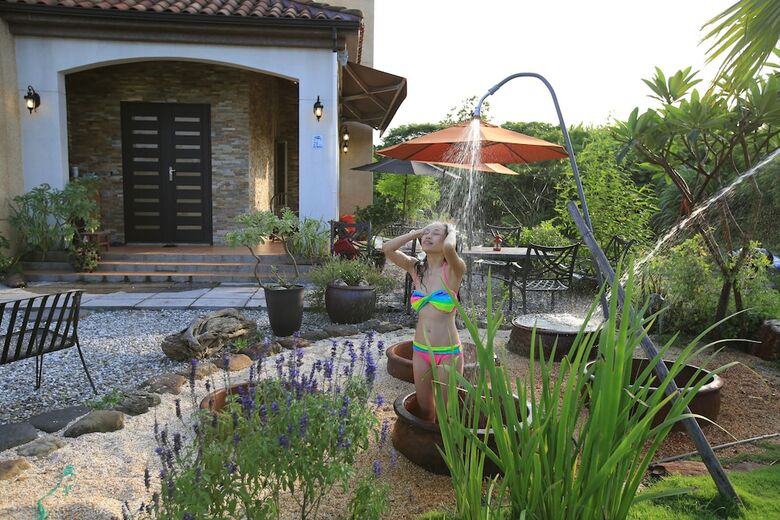 Hotel Water Bird Villa