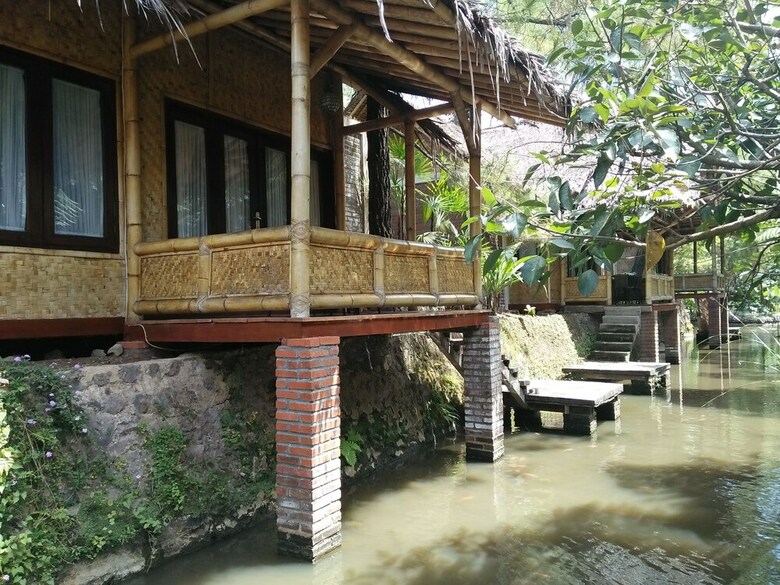 Hotel Bukit Alamanda Resort & Resto