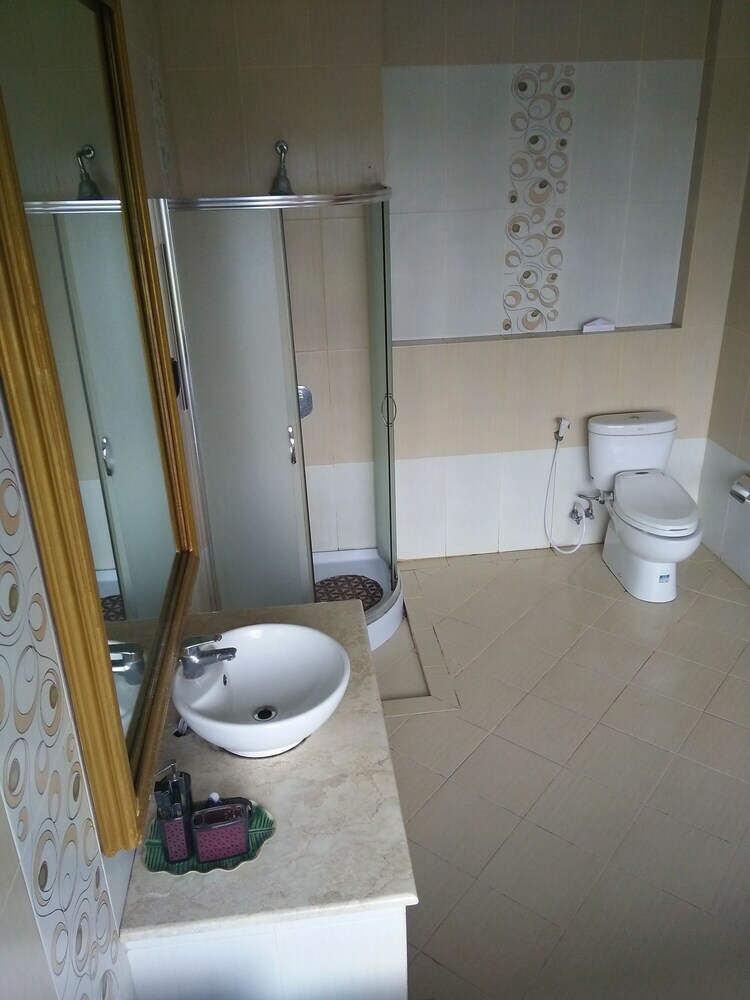 Hotel Bukit Alamanda Resort & Resto