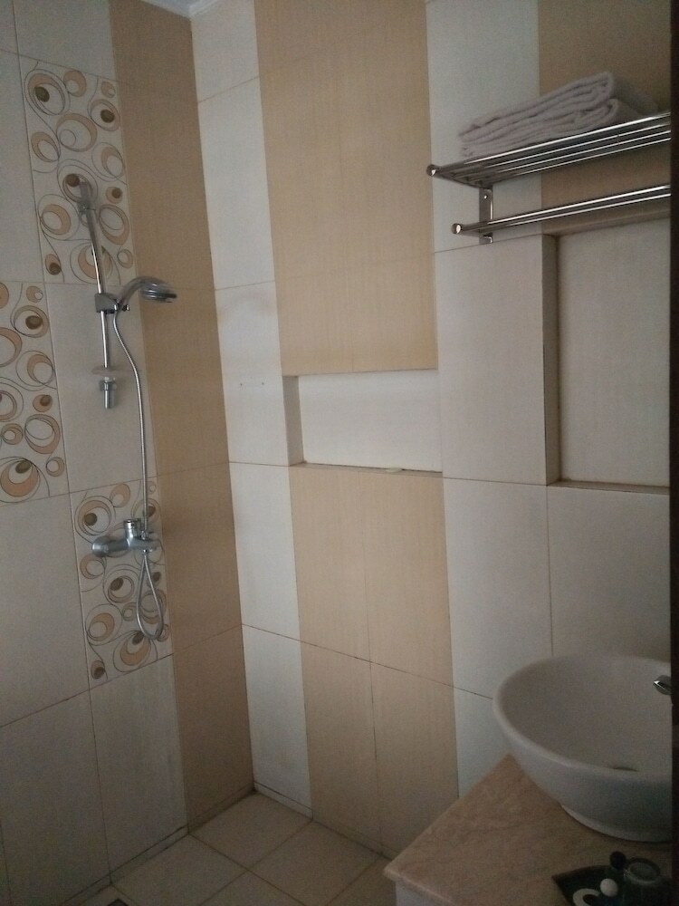 Hotel Bukit Alamanda Resort & Resto