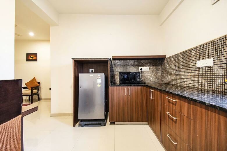 Fabhotel Oakwoods Serai