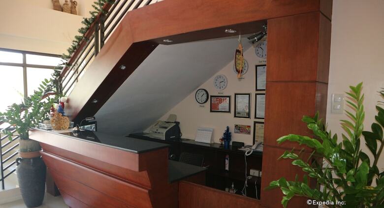 Hotel La Trinidad Pension House