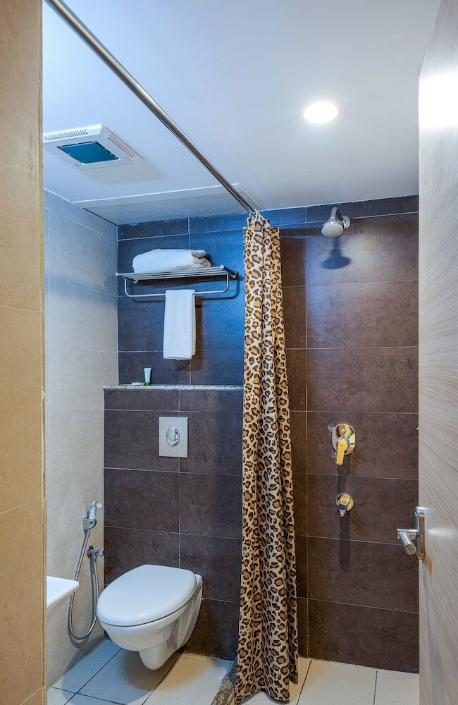 Hotel Treebo Trend Fourth Avenue