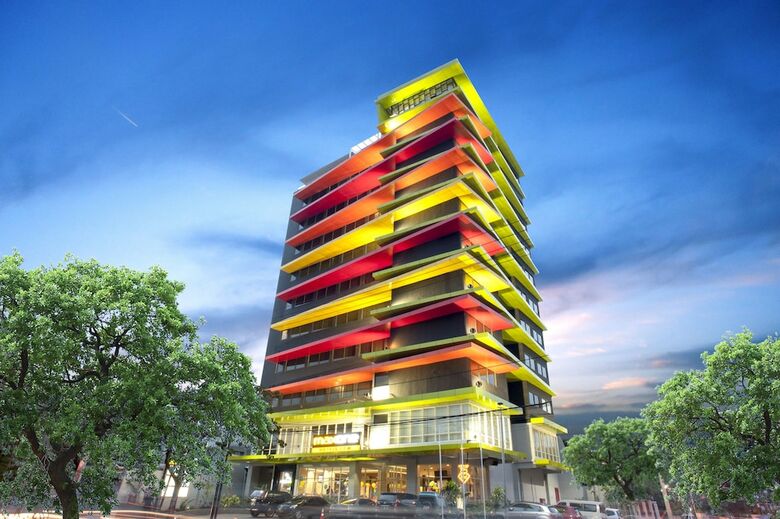 Hotel Maxonehotels At Dharmahusada - Surabaya