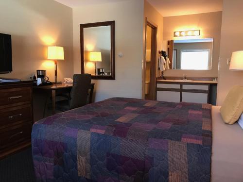 Motel Lakeshore Inn & Suites