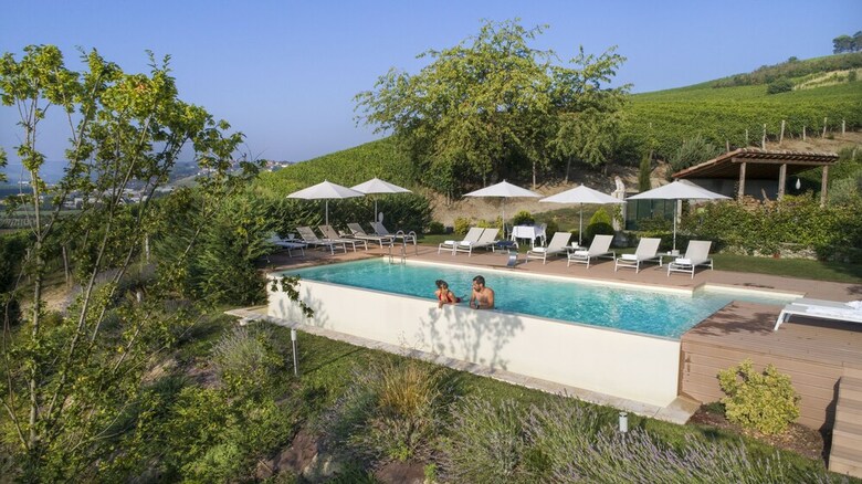 Bed & Breakfast Langhe Country House