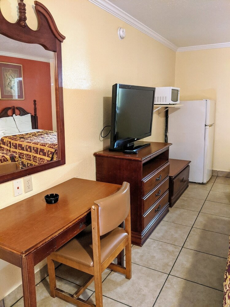 Motel Lake Houma Inn