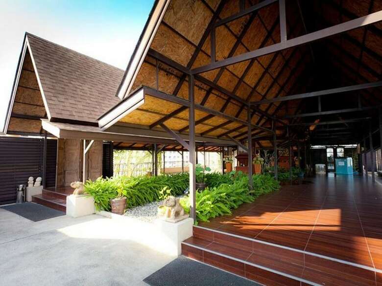 Hotel The Residence Airport & Spa