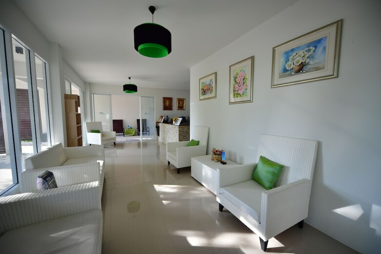 Hotel The Touch Green Naiyang