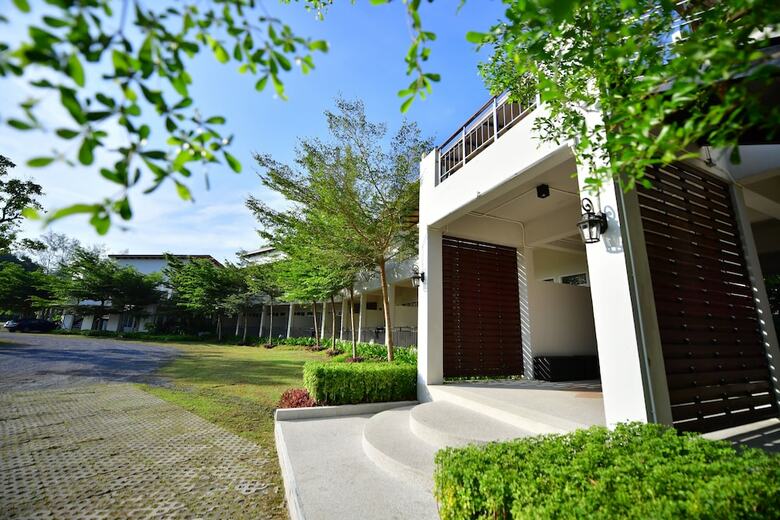 Hotel The Touch Green Naiyang