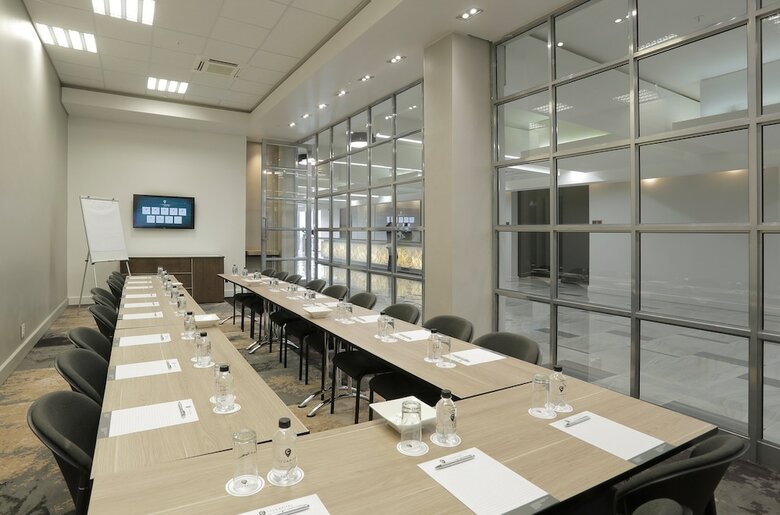 Hotel The Capital Menlyn Maine