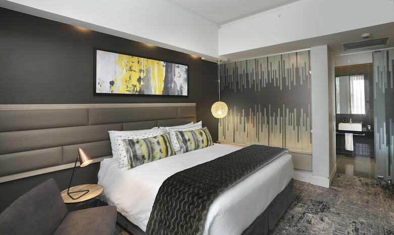 Hotel The Capital Menlyn Maine