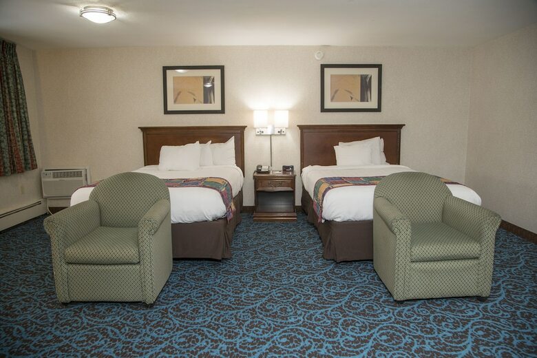 Charles River Motel