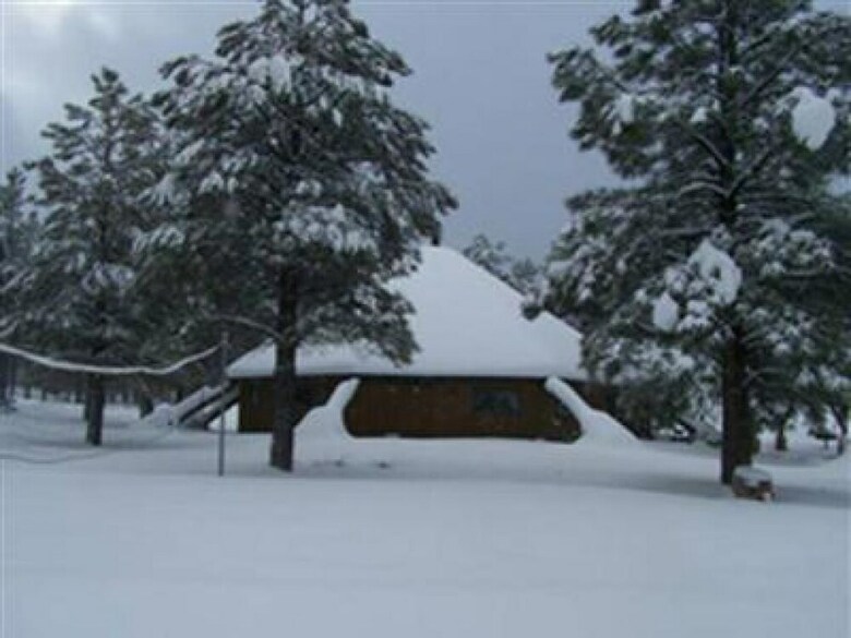 Arizona Mountain Inn And Cabins