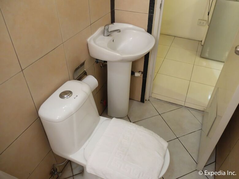 Imerex Plaza Hotel