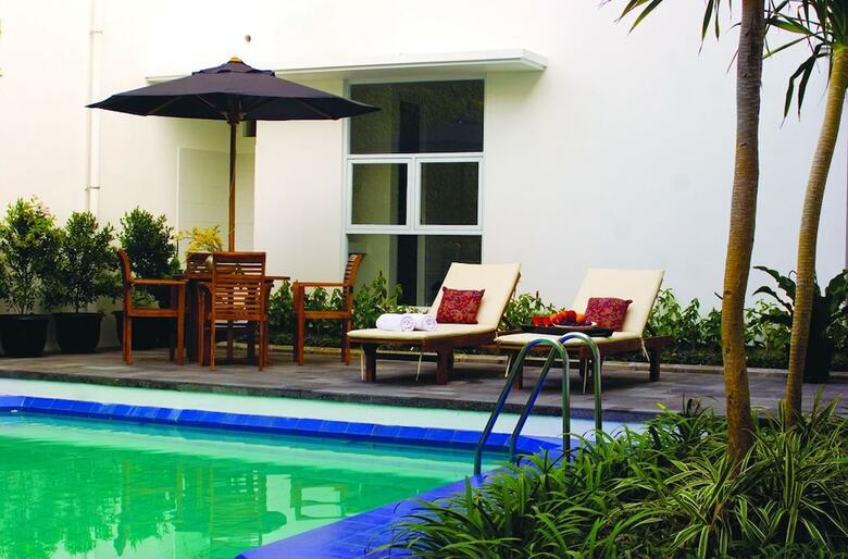 Hotel V Residence Kemang