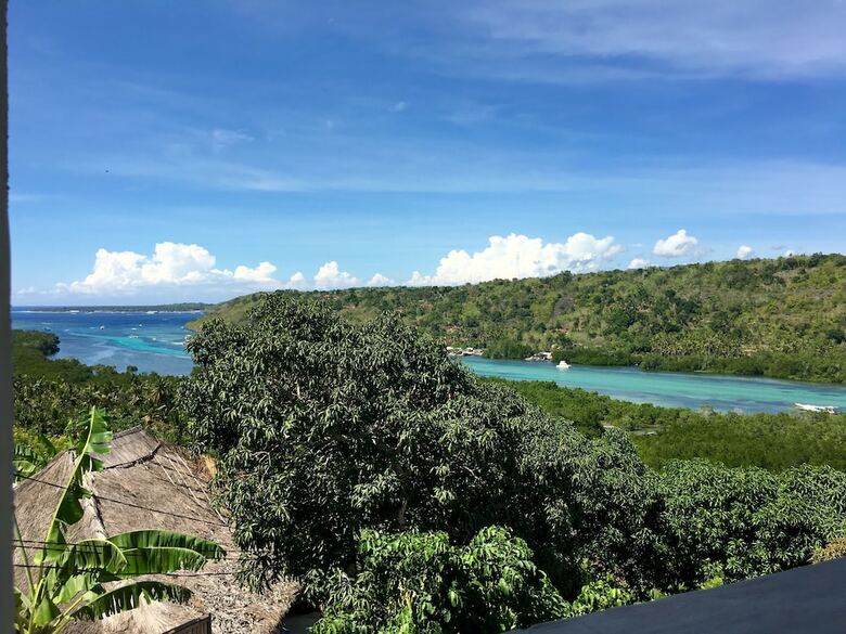 Hotel Twin Island Villas & Dive Resort