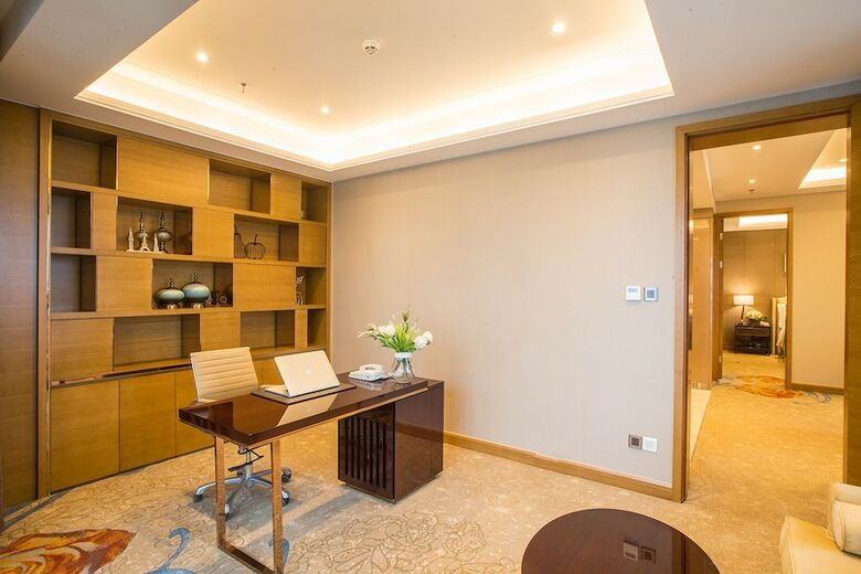Hotel Golden Tulip Suzhou Residence