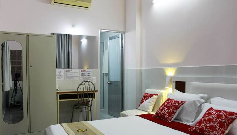 Hotel Quang Guest House