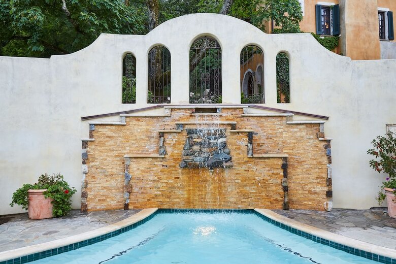 Hotel Kenwood Inn And Spa