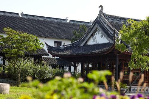 Tongli Lake View Hotel